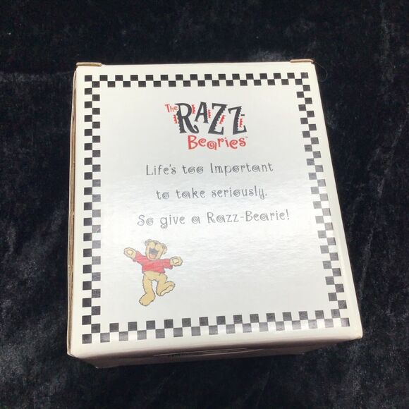 Boyd’s Bear Razz Bearies Carrie Out Figurine In Box 2004 2 Inch Vintage - Picture 9 of 11